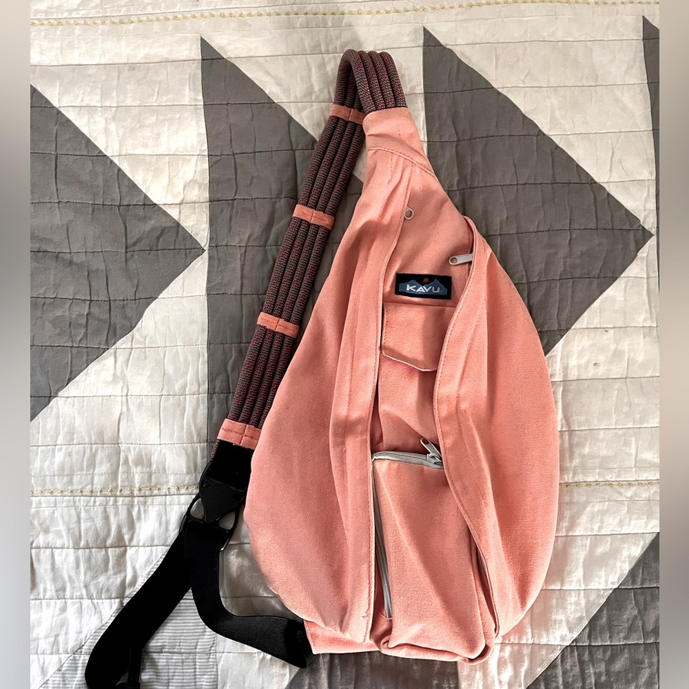 Peach KAVU Rope Bag (regular size)